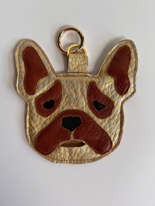 Pardon-My-Frenchie-Waste-bag-dispenser-from-Muse-Et-Moi-Frenchie-Head-beige-brown-front-made-of-leather-straps